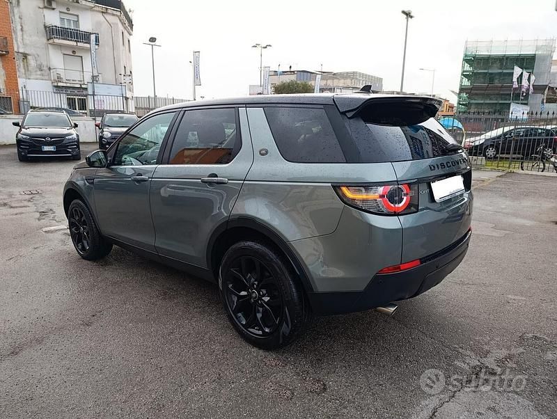 Usata Land Rover Discovery Sport HSE Luxury 180 CV (132 kW) 2015 Grigio SUV