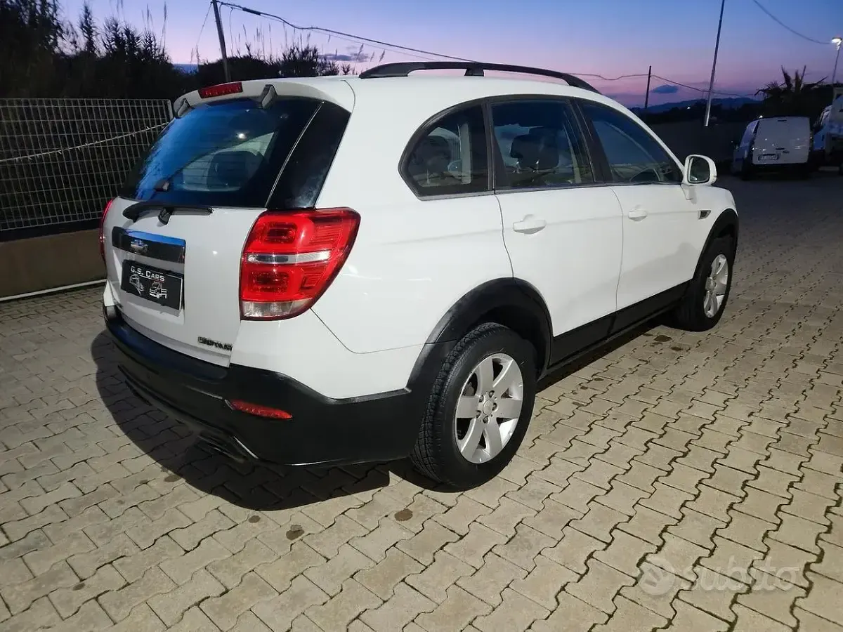 Usata Chevrolet Captiva 150 CV (110 kW) 2014 Bianco SUV