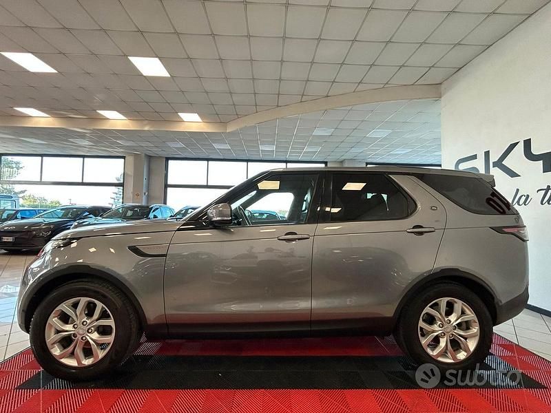 Occasion Land Rover Discovery 5 SE 241 ch (177 kW) 2019 Gris SUV