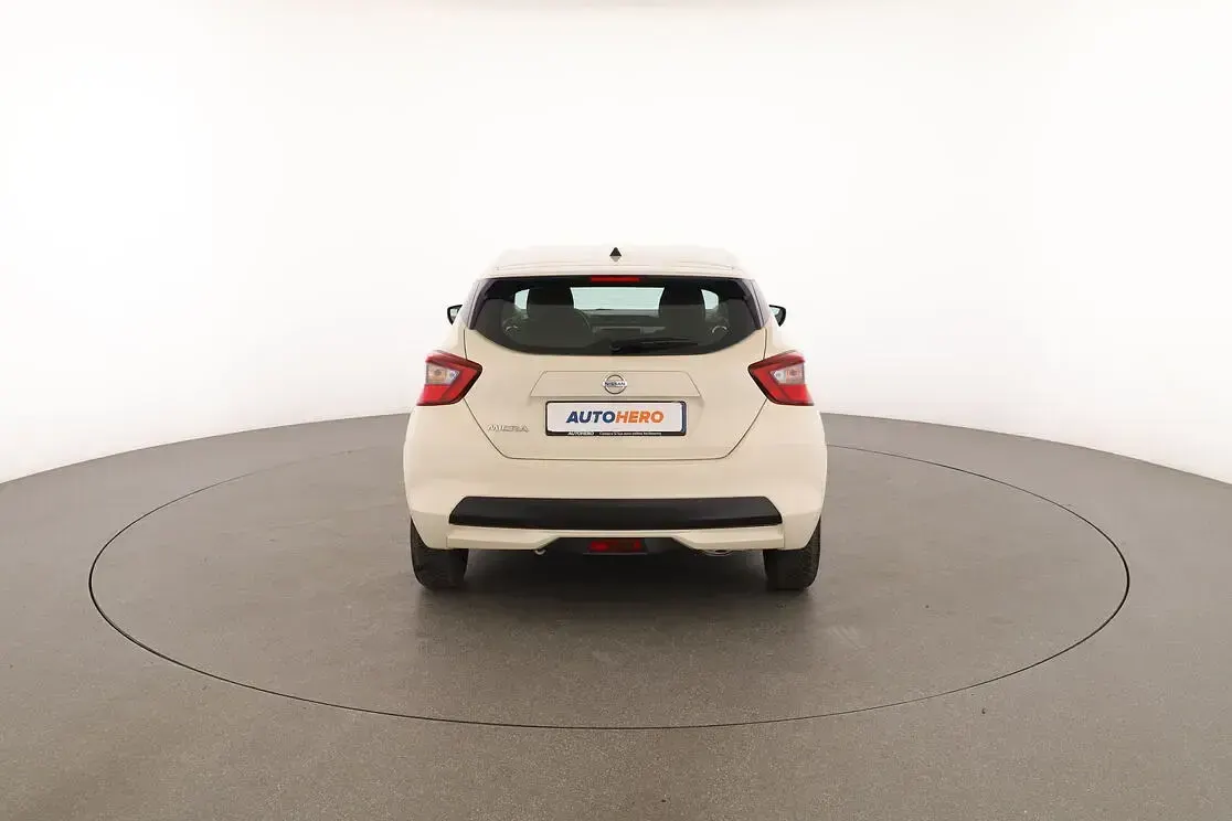 Usata Nissan Micra 70 CV (51 kW) 2018 Beige Utilitaria