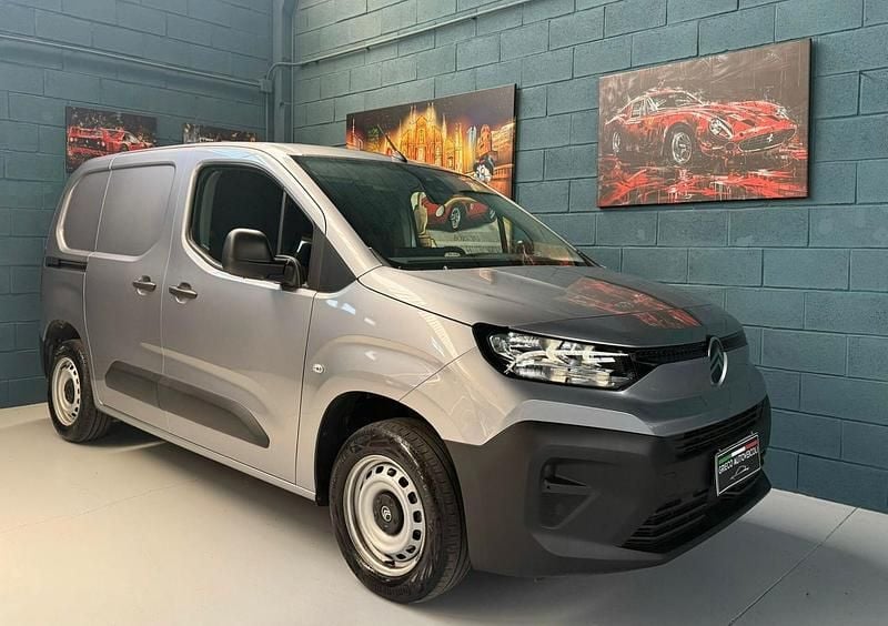 Usata Citroën Berlingo 102 CV (75 kW) 2025 Grigio Monovolume
