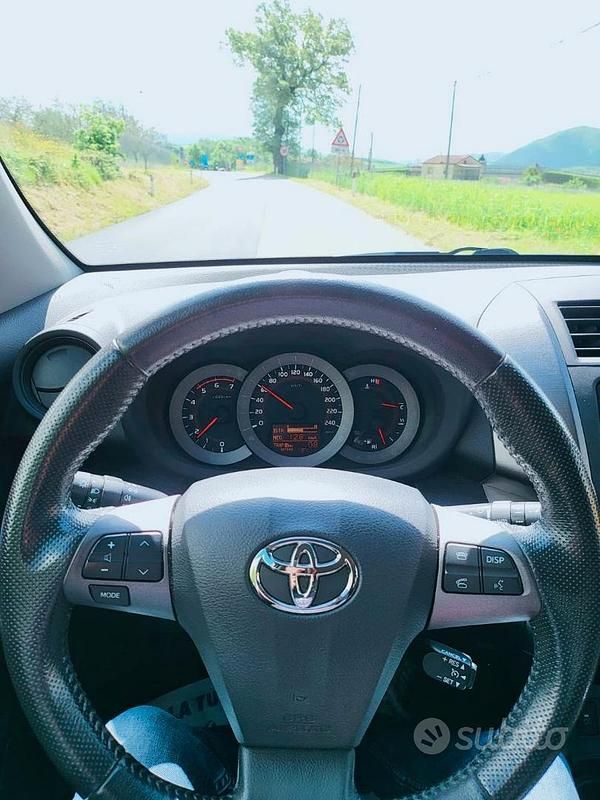 Usata Toyota RAV4 150 CV (110 kW) 2013 Nero SUV