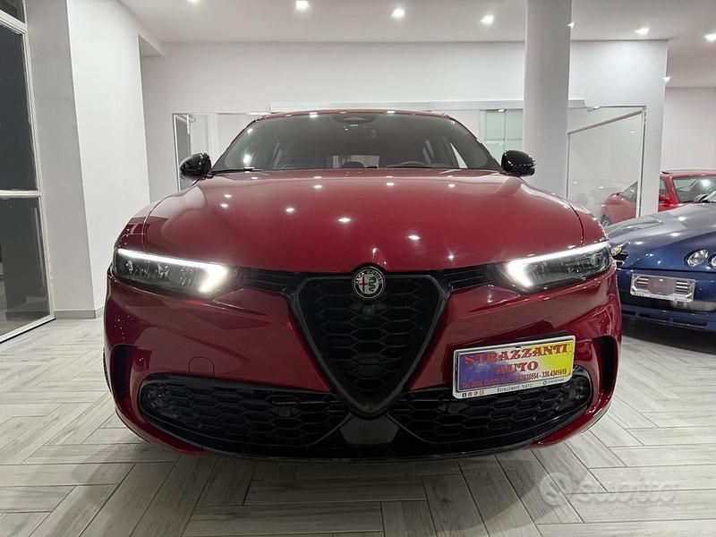Usata Alfa Romeo Tonale Sprint 130 CV (95 kW) 2024 Rosso SUV