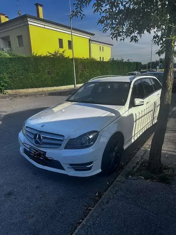 Usata Mercedes C220 Elegance 170 CV (125 kW) 2014 Station wagon