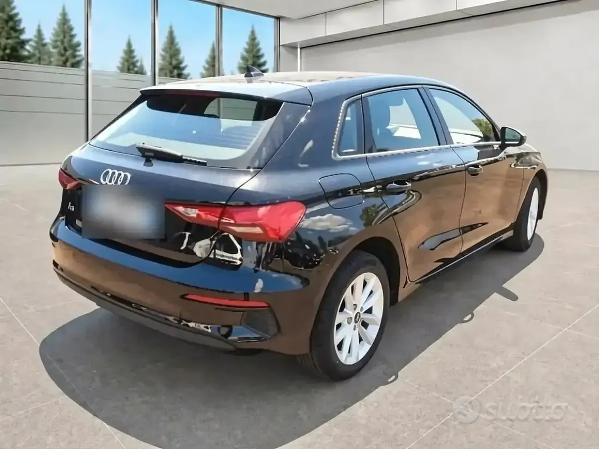 Usata Audi A3 150 CV (110 kW) 2024 Nero Berlina