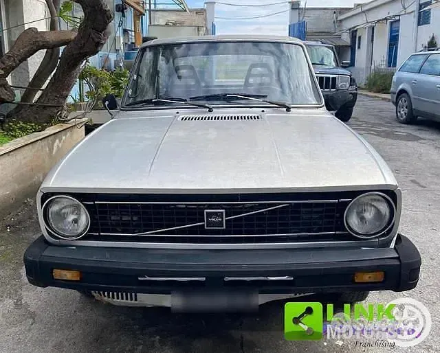 Usata Volvo 66 53 CV (38 kW) 1980 Argento Berlina