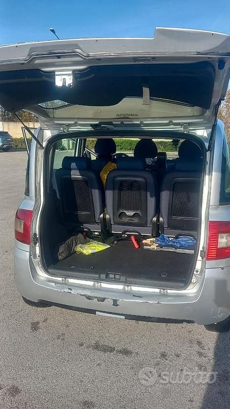 Usata Fiat Multipla Emotion 120 CV (88 kW) 2008 Grigio Monovolume