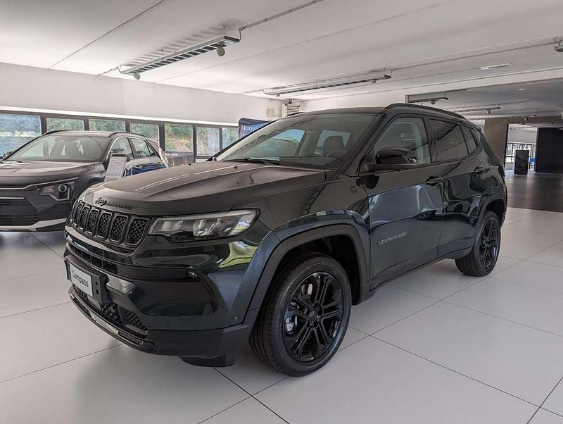Nuova Jeep Compass North 179 CV (131 kW) 2025 Techno green + tetto nero SUV