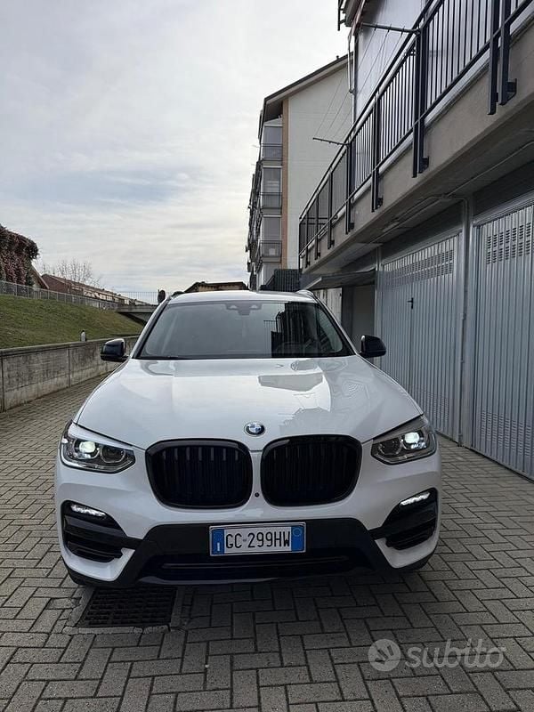 Usata BMW X3 Efficient Dynamics 190 CV (139 kW) 2020 Bianco SUV