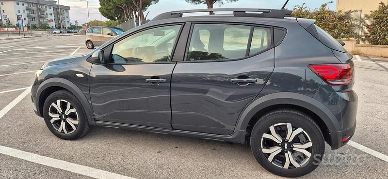 Usata Dacia Sandero Stepway 91 CV (66 kW) 2023 Berlina