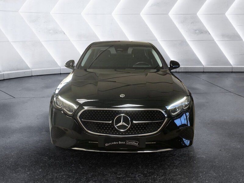 Usata Mercedes E220 Advanced 197 CV (144 kW) 2023 Nero Berlina