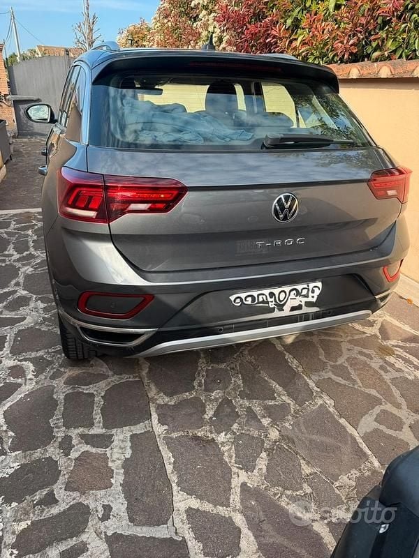 Usata VW T-Roc 150 CV (110 kW) 2023 SUV