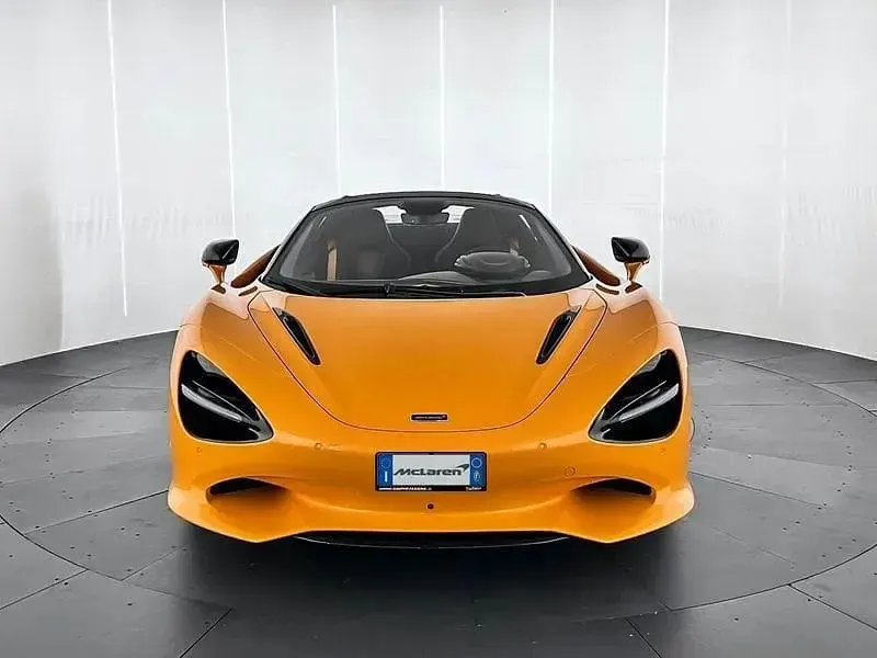 Nuova McLaren 750S 751 CV (552 kW) 2026 Arancione Cabrio