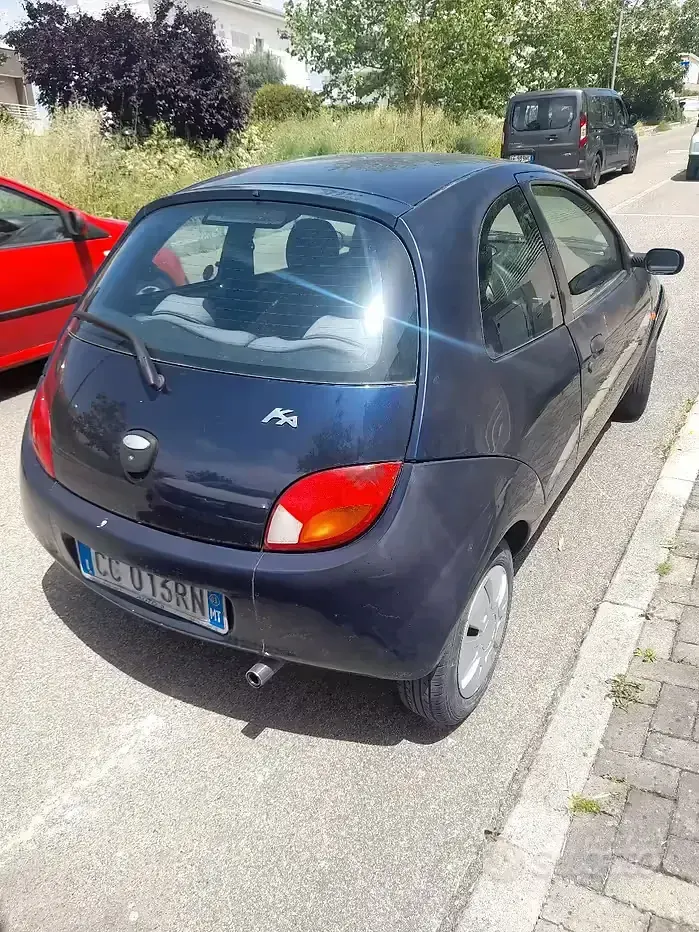 Usata Ford Ka 60 CV (44 kW) 2003 Blu Utilitaria