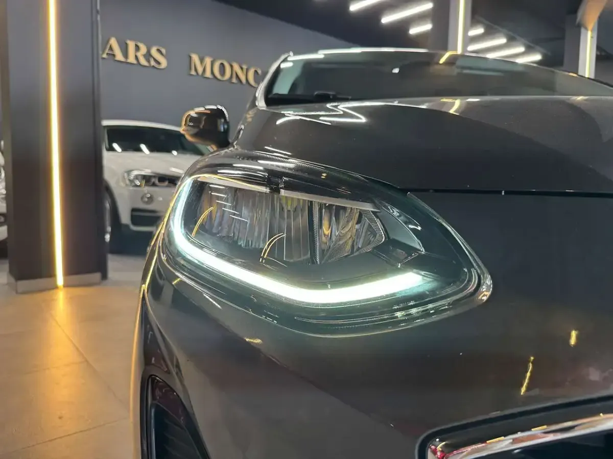 Usata Ford Fiesta Business Edition 101 CV (74 kW) 2022 Grigio Utilitaria