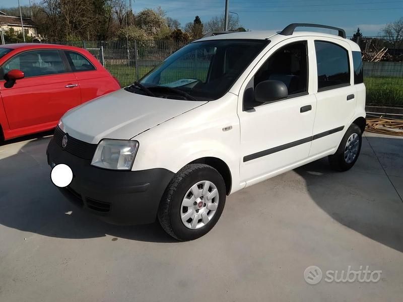 Usata Fiat Panda Easy 74 CV (54 kW) 2012 Bianco Utilitaria