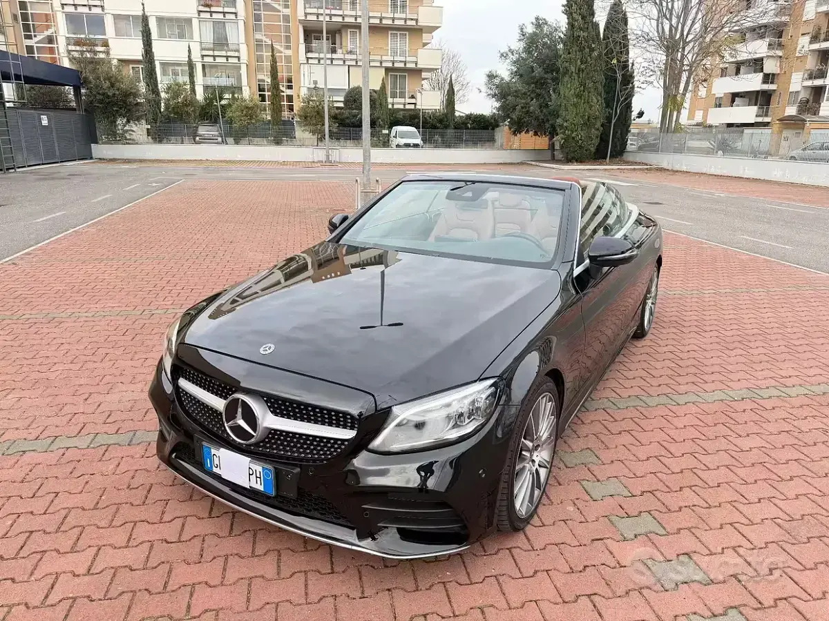 Usata Mercedes C220 Premium Plus 194 CV (142 kW) 2020 Cabrio