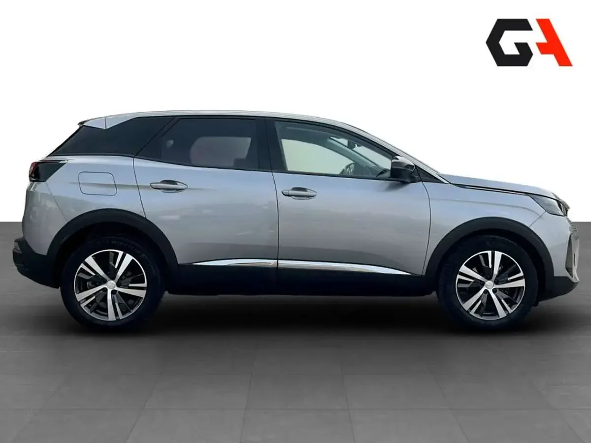 Usata Peugeot 3008 Business-Line 131 CV (96 kW) 2022 Grigio SUV