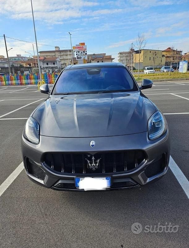 Usata Maserati Grecale 330 CV (242 kW) 2023 Grigio SUV