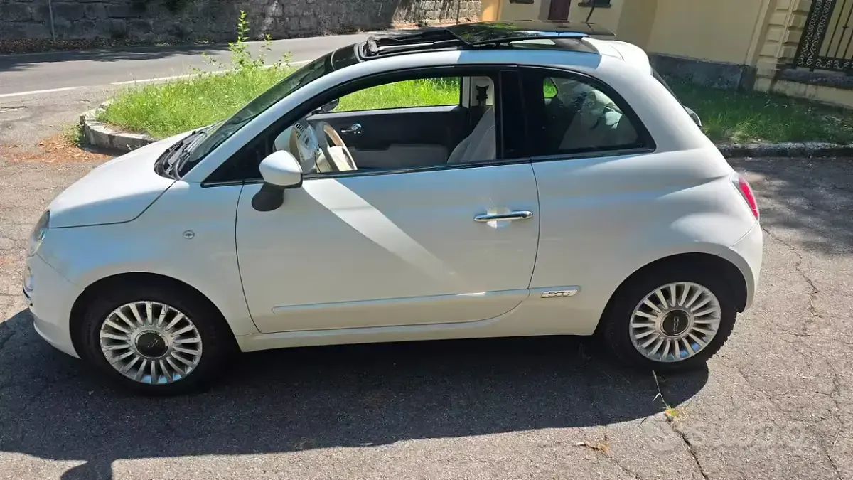 Usata Fiat 500 Lounge 69 CV (50 kW) 2010 Bianco Berlina