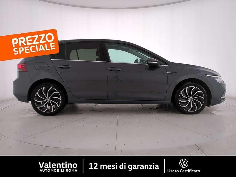 Usata VW Golf VIII Style 150 CV (110 kW) 2020 Grigio Utilitaria