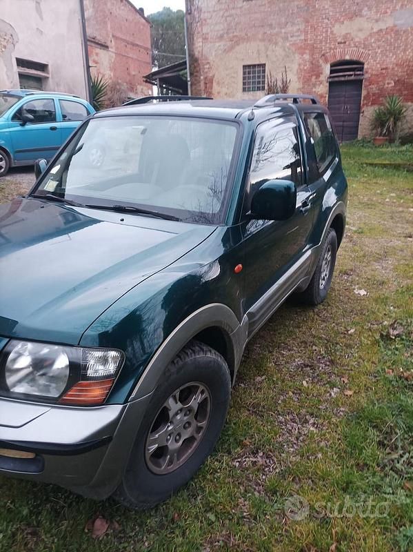 Usata Mitsubishi Pajero 2000 SUV