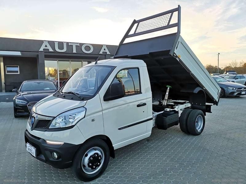 Bianco Usata 2021 Piaggio Porter Furgone | 20.800 € (Molto cara) - Immagine 1/4