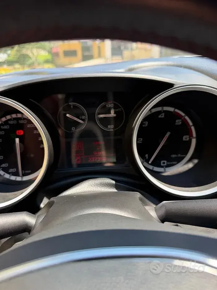 Usata Alfa Romeo Giulietta 150 CV (110 kW) 2013 Utilitaria