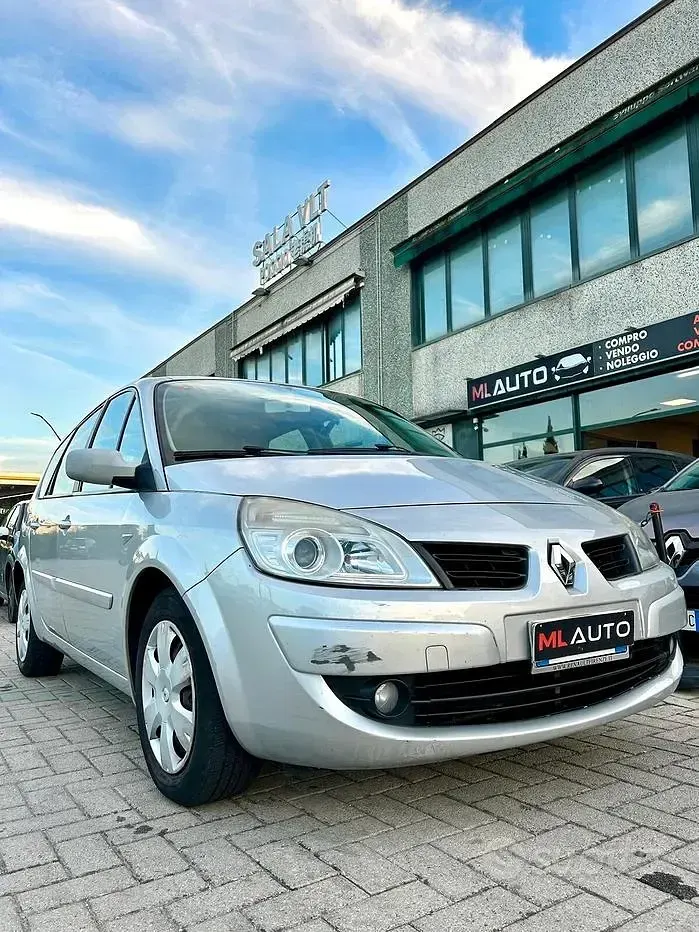 Usata Renault Grand Scénic II Exception 130 CV (95 kW) 2007 Grigio Monovolume