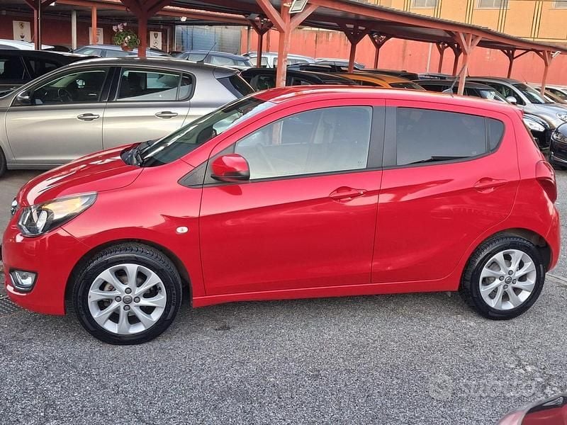 Usata Opel Karl Cosmo 75 CV (55 kW) 2015 Rosso Utilitaria