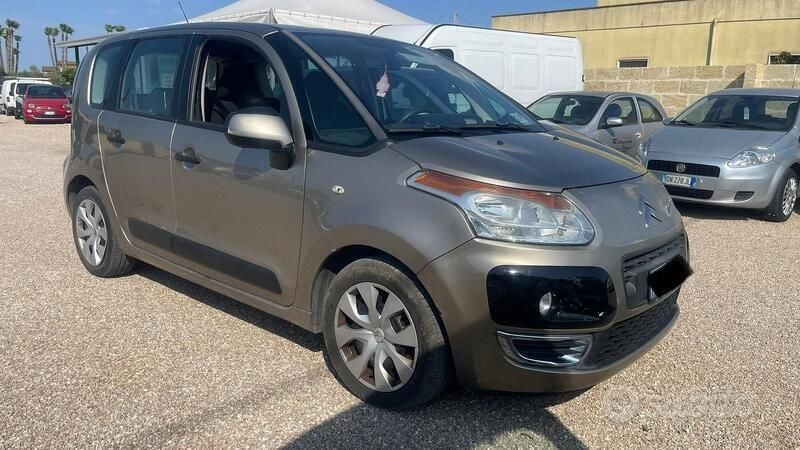 Usata 2011 Citroën C3 Picasso Monovolume | 2399 € (Super prezzo) - Immagine 1/4
