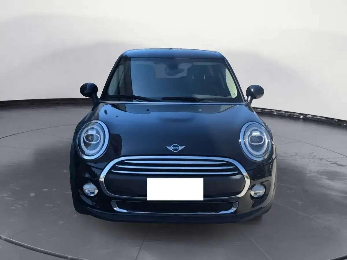 Usata Mini One D Business 95 CV (69 kW) 2018 Nero Utilitaria