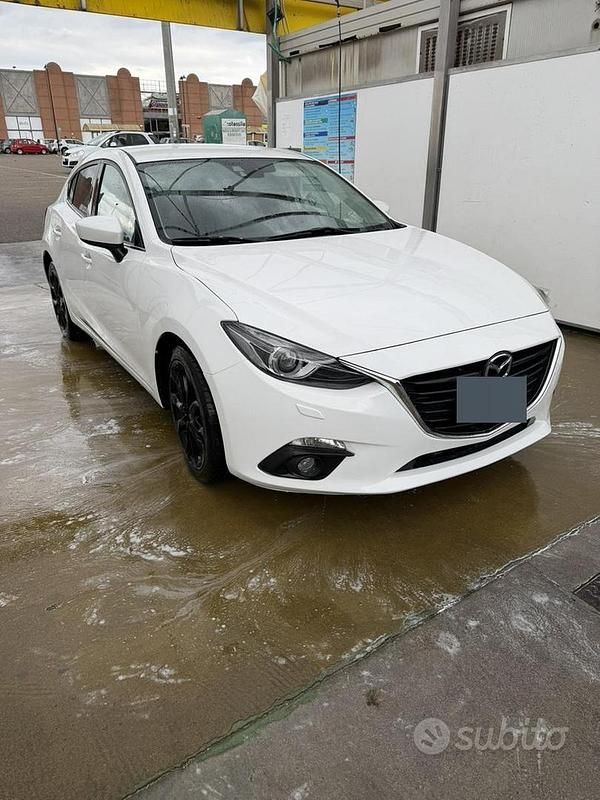 Usata Mazda 3 105 CV (77 kW) 2016 Bianco Berlina