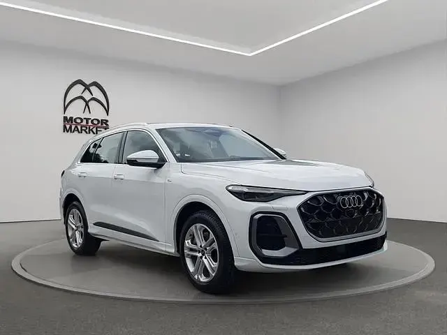 Ny Audi Q5 S-Line 204 HK (150 kW) 2026 Vit SUV