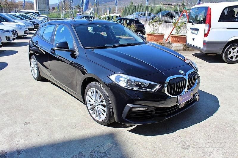 Usata BMW 118 Advantage 151 CV (111 kW) 2019 Nero Utilitaria