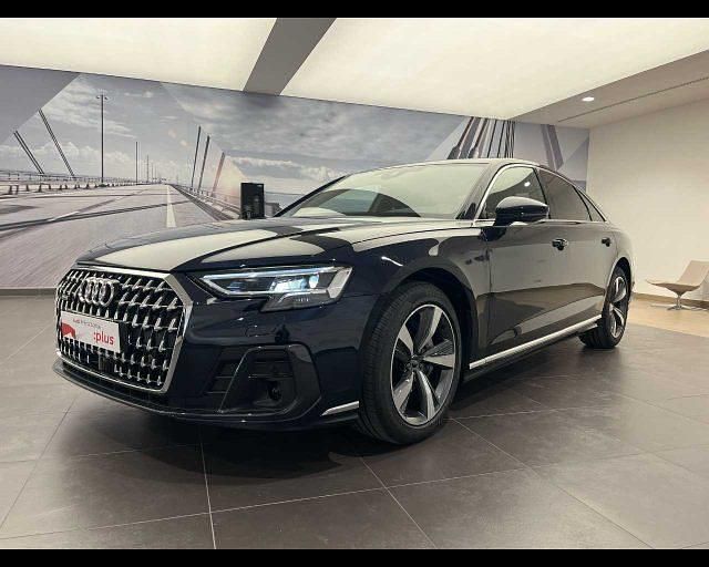 Blu Nuova 2025 Audi A8 Tre volumi | 94.900 € (Buon prezzo) - Immagine 1/4