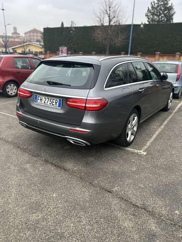 Usata Mercedes E220 Premium Plus 194 CV (142 kW) 2017 Station wagon