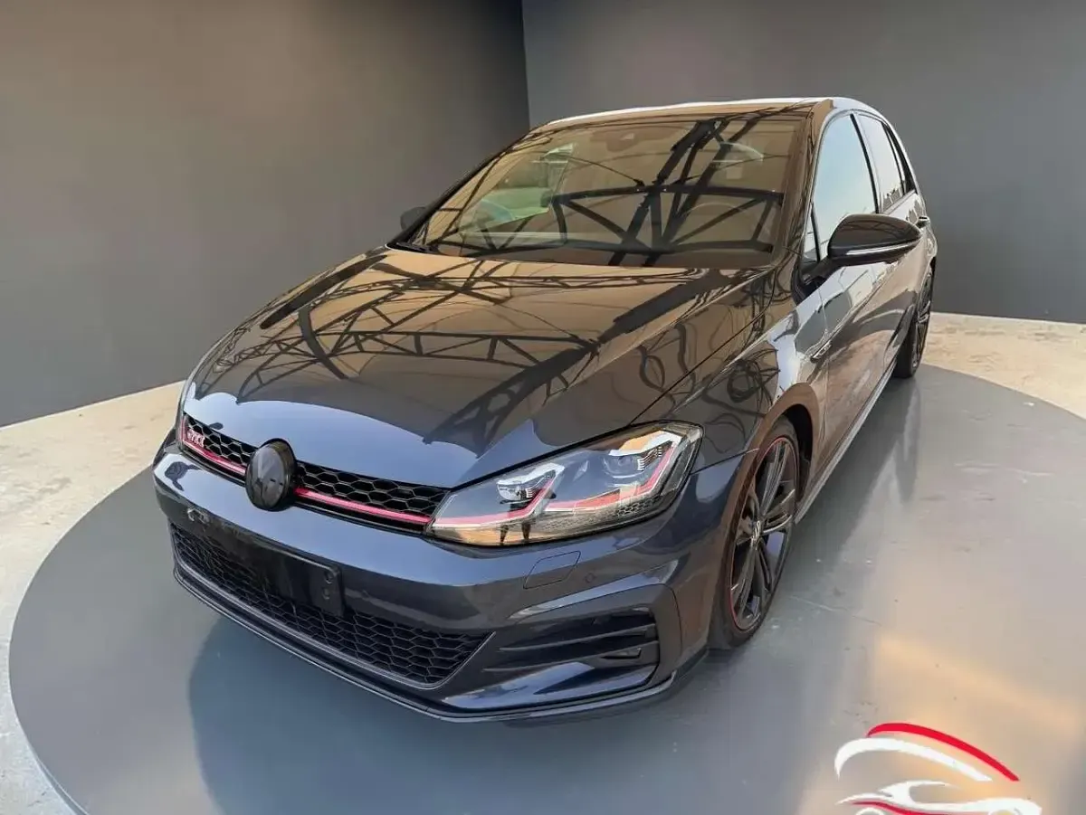 Usata VW Golf VII GTI 245 CV (180 kW) 2018 Grigio Berlina