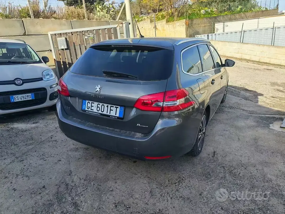 Usata Peugeot 308 GT 131 CV (96 kW) 2021 Grigio Station wagon