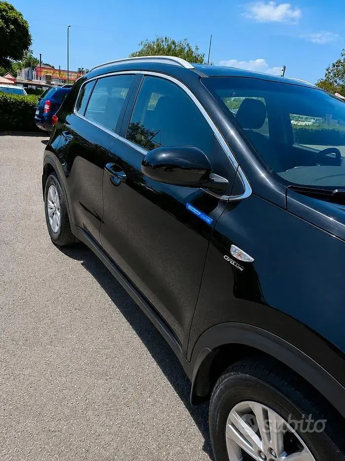 Usata Kia Sportage 115 CV (84 kW) 2018 Nero SUV
