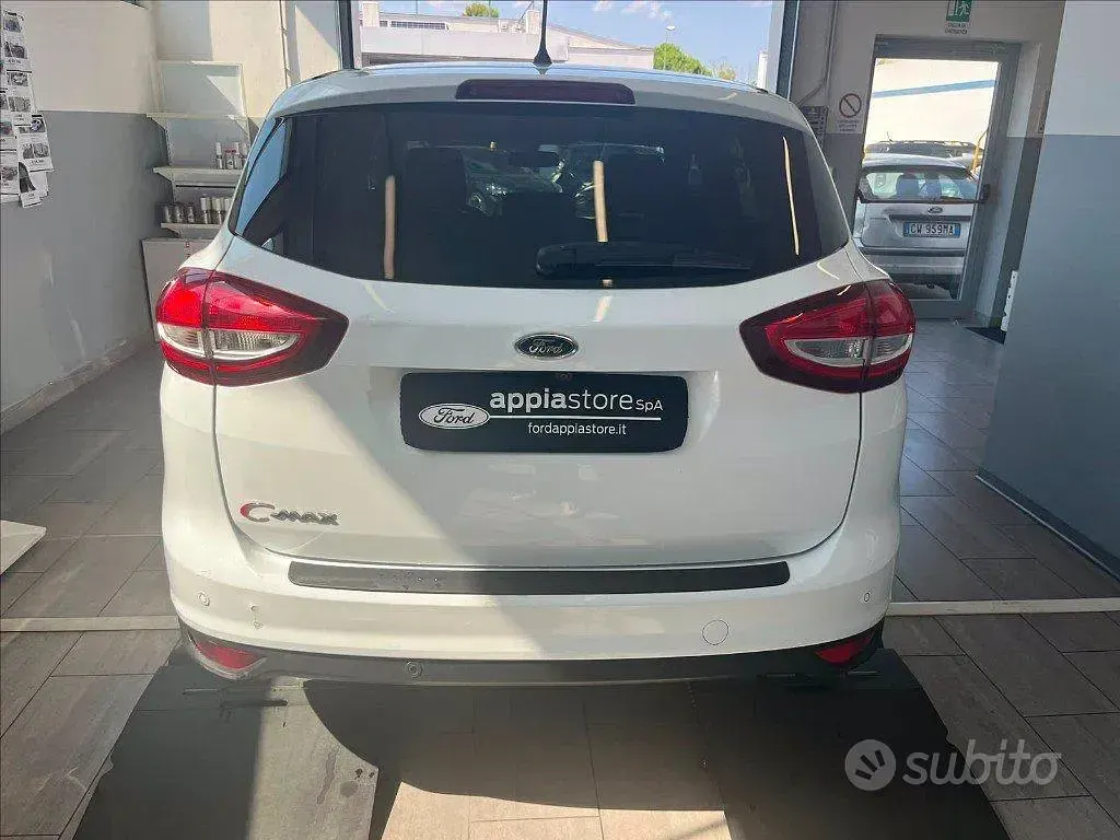 Usata Ford C-MAX Titanium S 120 CV (88 kW) 2017 Bianco Monovolume