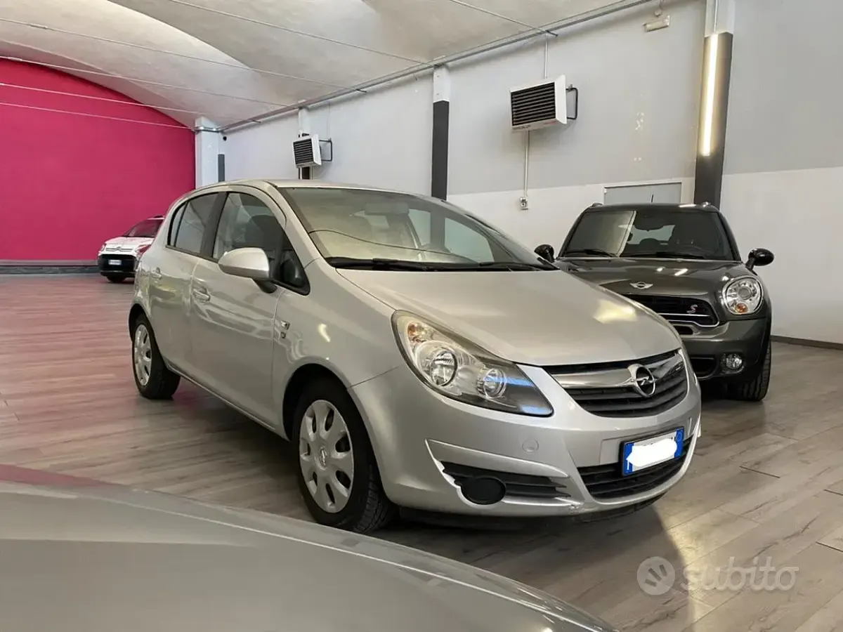 Usata Opel Corsa Club 80 CV (58 kW) 2010 Grigio Utilitaria