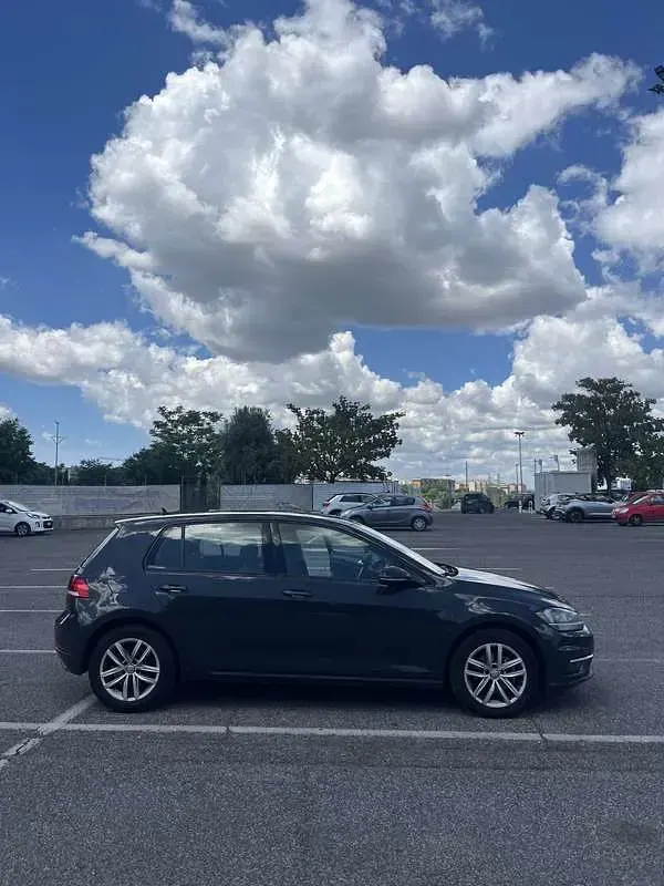 Usata VW Golf VII Business 116 CV (85 kW) 2019 Berlina