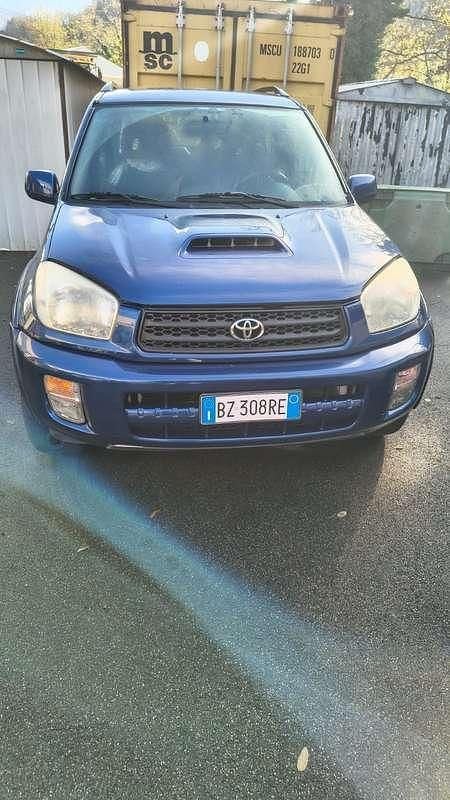 Usata Toyota RAV4 116 CV (85 kW) 2002 SUV