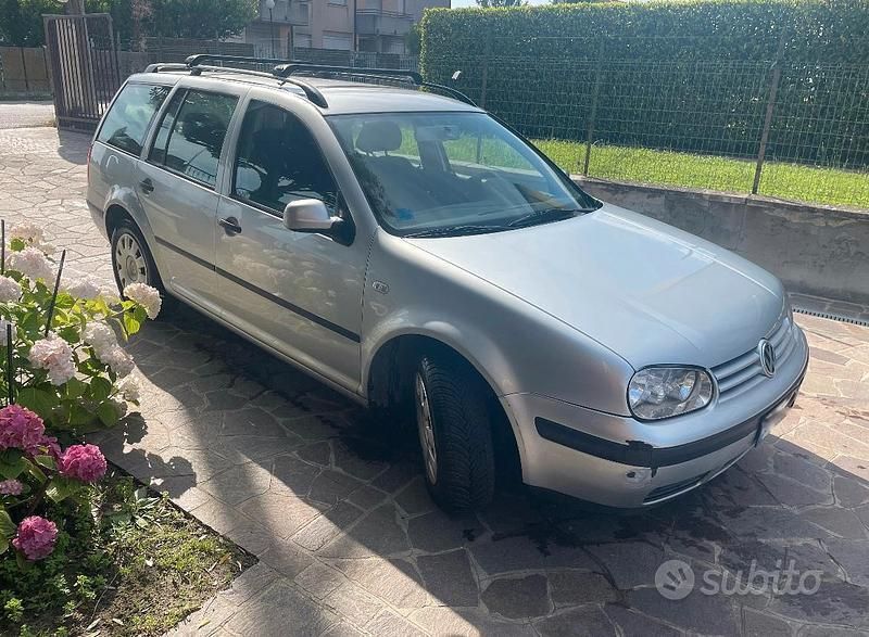 Usata VW Golf IV 90 CV (66 kW) 2001 Grigio Berlina