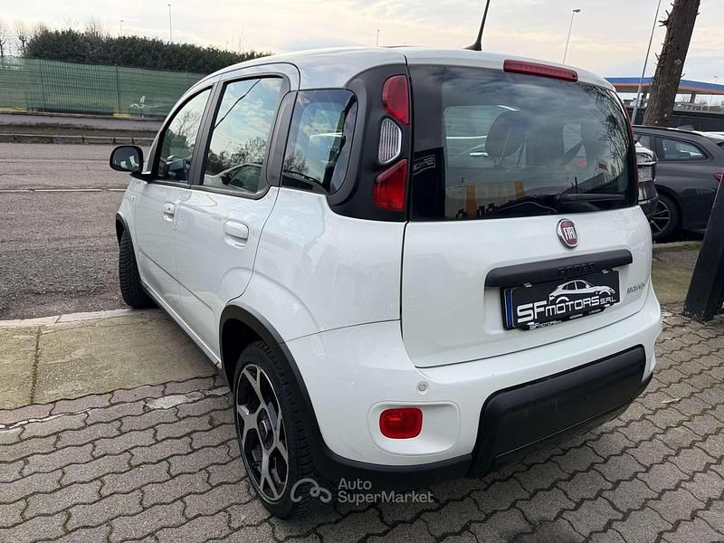 Usata Fiat Panda Sport 71 CV (52 kW) 2021 Bianco Berlina
