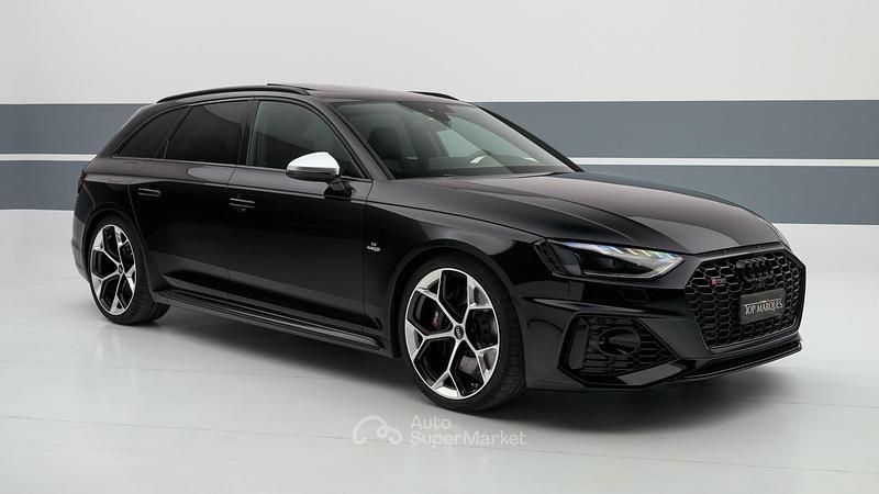 Usata Audi RS4 Competition 450 CV (330 kW) 2023 Nero metallizzato Station wagon