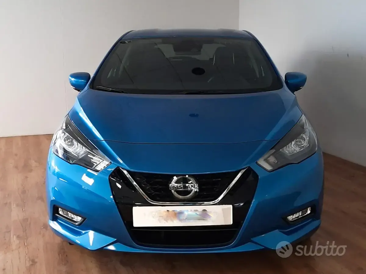 Usata Nissan Micra Tekna 125 CV (91 kW) 2022 Blu Utilitaria