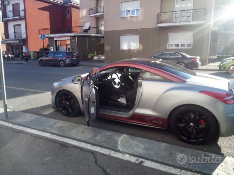 Grigio Usata 2012 Peugeot RCZ Coupé | 15.000 € (Molto cara) - Immagine 1/3