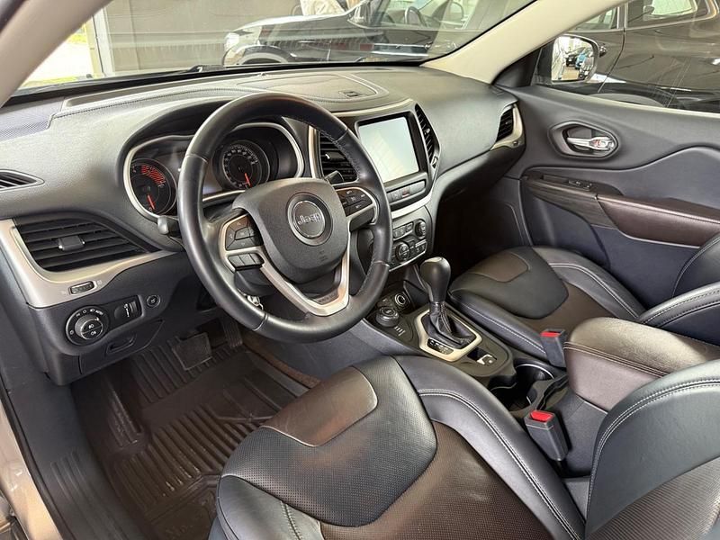 Usata Jeep Cherokee Limited 199 CV (146 kW) 2016 Grigio SUV